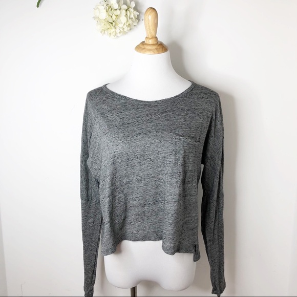 Madewell Tops - {FINAL SALE} Madewell Grey Cropped Pocket Tee